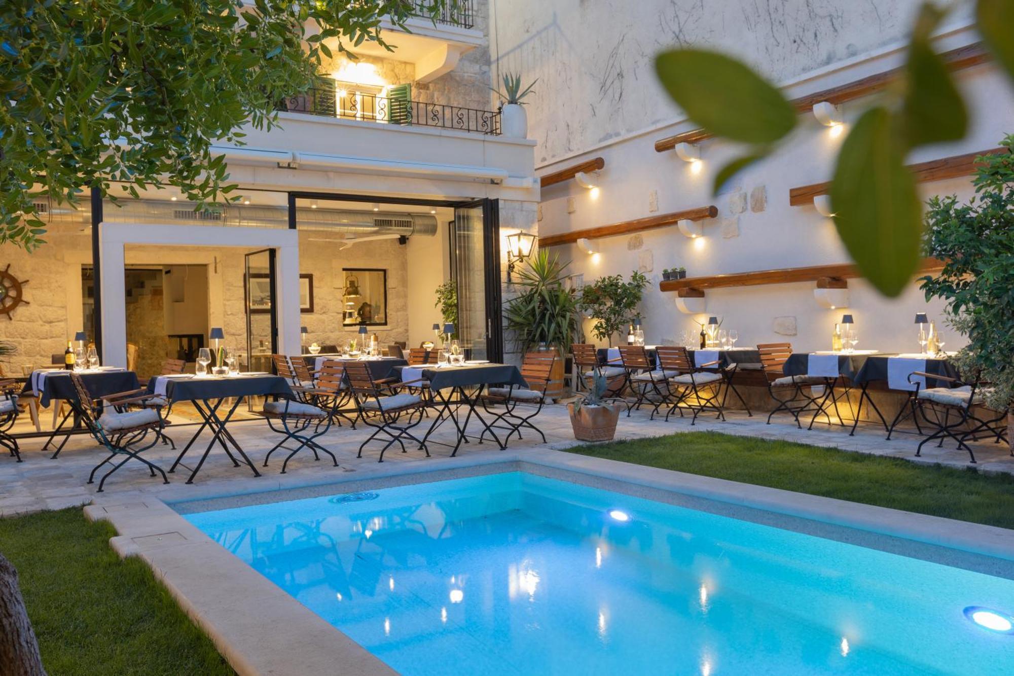 New - Casa Columba - 4 Star Design Boutique With Outdoor Pool & Private Garden (adults Only) Gasthof
