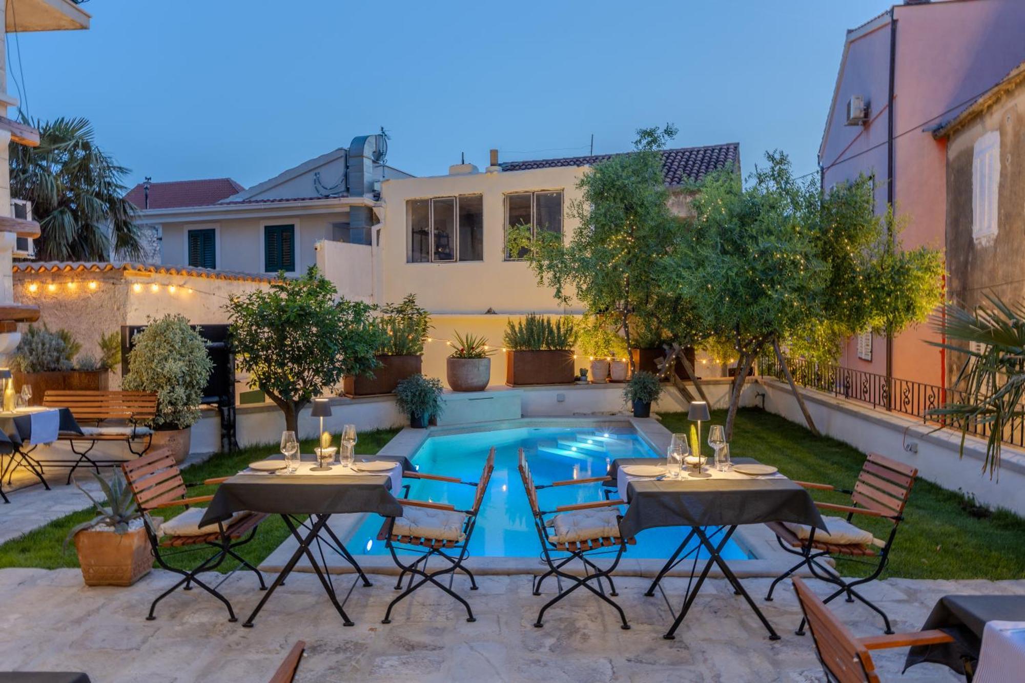 New - Casa Columba - 4 Star Design Boutique With Outdoor Pool & Private Garden (adults Only) Gasthof