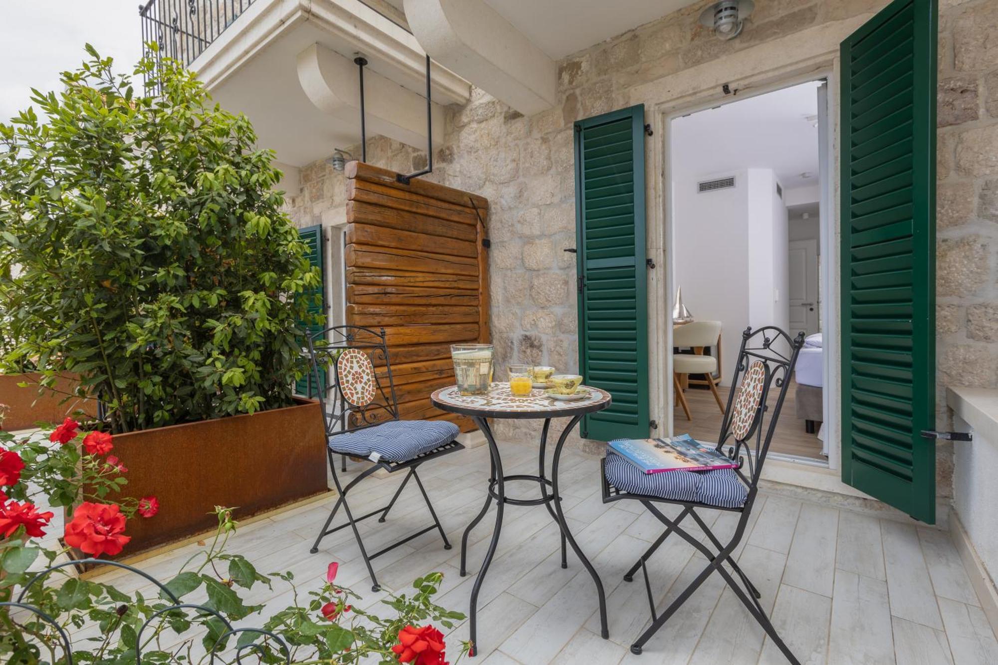 Gasthof New - Casa Columba - 4 Star Design Boutique With Outdoor Pool & Private Garden (adults Only) 4*